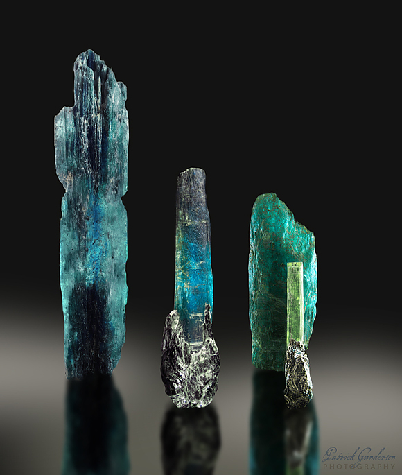 Kyanite from Harts Range (Harts Ranges; Hartz Range; Hartz Ranges