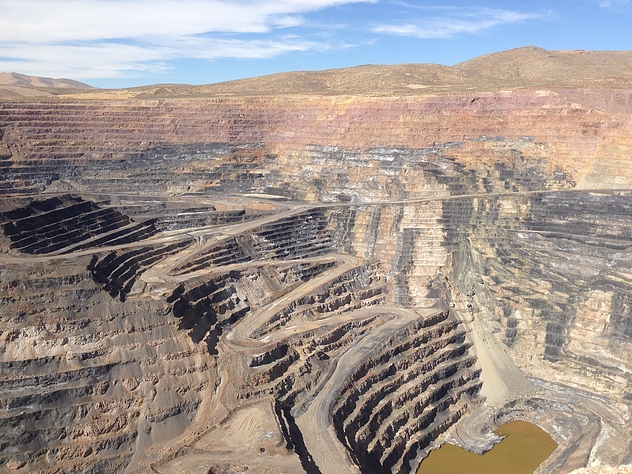 Twin Creeks Mine, Potosi Mining District, Osgood Mountains