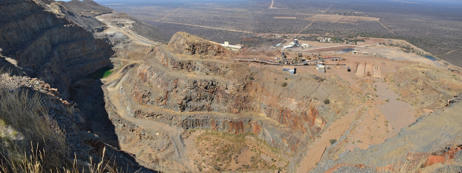 Fluorite, Okorusu Mine, Otjiwarongo, Otjozondjupa Region, Namibia -  Capistrano Mining Company, Benitoite, Montana Sapphire, Gemstones, Gravel