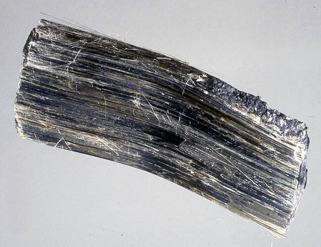 Amosite: Mineral information, data and localities.