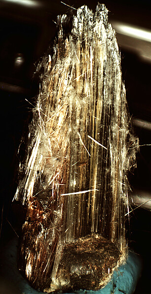 Amosite: Mineral information, data and localities.