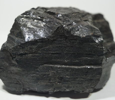 <a href="/photo-929295.html"><h1>Anthracite</h1><h2>Anzoátegui, Venezuela</h2><p>Anthracite (Coal) from Naricual, Anzoátegul, Venezuela.  Specimen 14 of 30 from "The Rocks and the Minerals of Venezuela" collection.</p><p class="clickhere">Click here to view photo page on mindat.org</p></a>