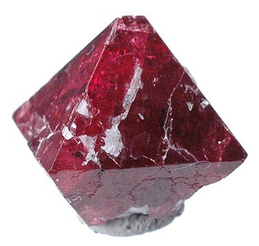 Red Pink Spinel Crystal from Lục Yên