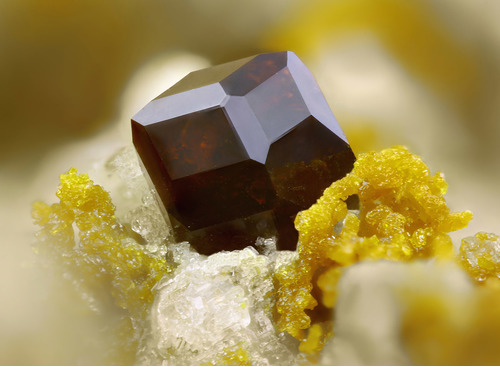 Calcic garnet: Mineral information, data and localities.