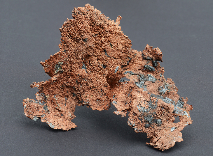Copper: Mineral information, data and localities.